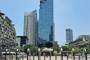 Silom Plaza image