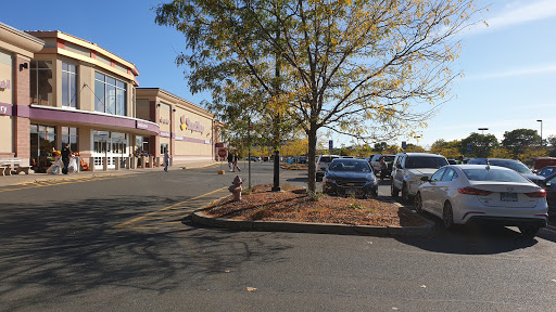 Grocery Store «Stop & Shop», reviews and photos, 930 N Colony Rd, Wallingford, CT 06492, USA