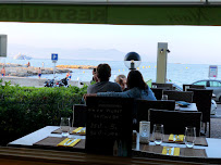 Atmosphère du Restaurant italien Le Bistrot de la plage à Antibes - n°1