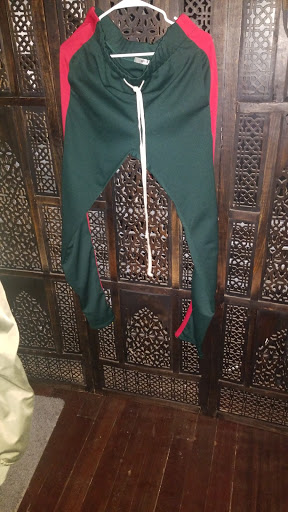 Thrift Store «Goodwill», reviews and photos, 7919 Beverly Blvd, Los Angeles, CA 90048, USA