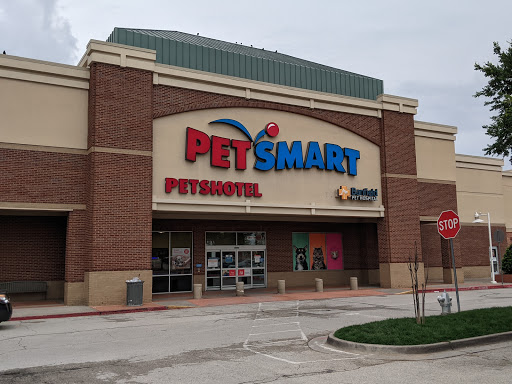 Pet Supply Store «PetSmart», reviews and photos, 860 NE Mall Blvd, Hurst, TX 76053, USA