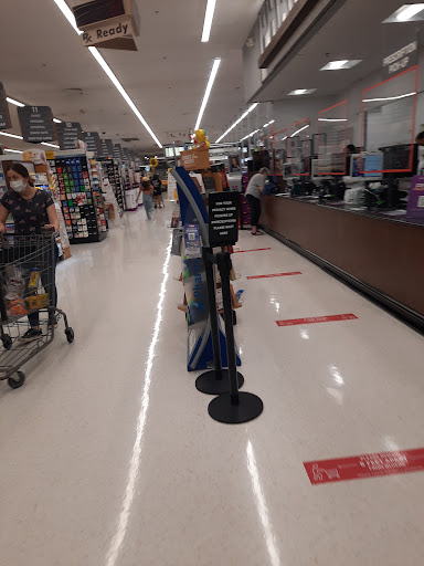 Supermarket «Giant», reviews and photos, 7142 Arlington Rd, Bethesda, MD 20814, USA