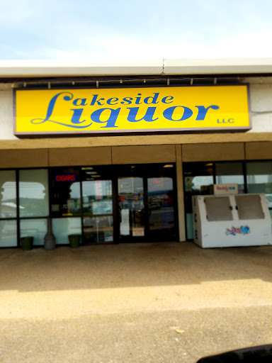 Liquor Store «Lakeside Liquor Llc», reviews and photos, 18100 FM306 #130, Canyon Lake, TX 78133, USA