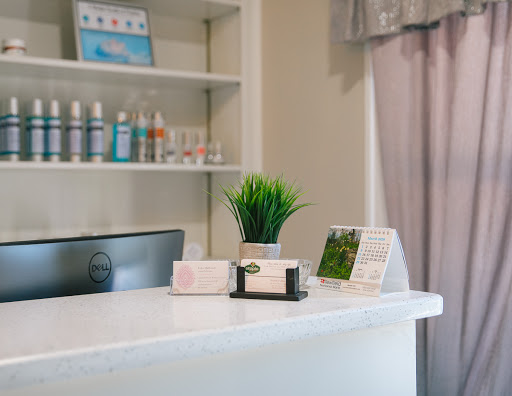 Beauty Salon «Utopia Salon & Day Spa», reviews and photos, 510 N East Ave, Vineland, NJ 08360, USA