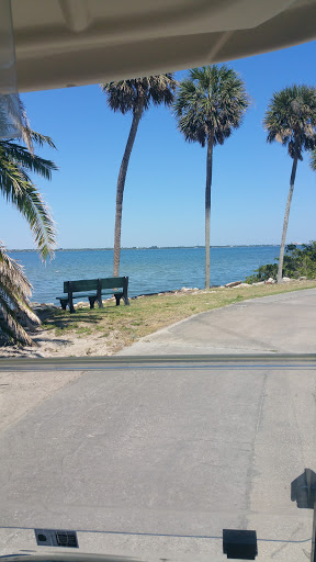 Golf Course «Spessard Holland Golf Course», reviews and photos, 2374 Oak St, Melbourne Beach, FL 32951, USA