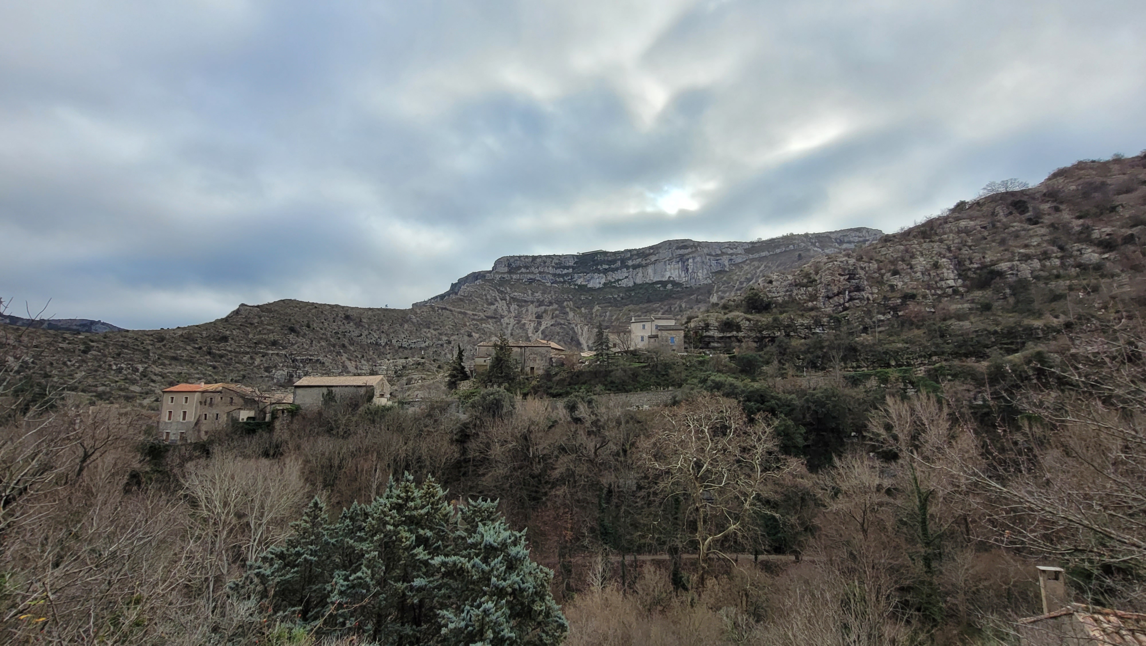 Photo n° 25 de l'avis de Salopette.o fait le 28/12/2022 à 18:35