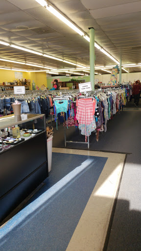 Thrift Store «CHKD Thrift Store», reviews and photos, 550 First Colonial Road, Virginia Beach, VA 23451, USA