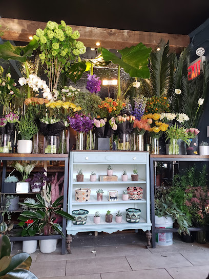 Rosecrans Florist & Cafe