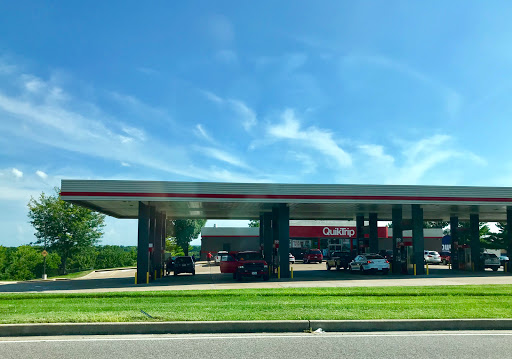 QuikTrip, 14800 Manchester Rd, Ballwin, MO 63011, USA, 