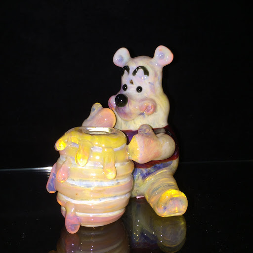 Glass Shop «WHELANS GLASS GALLERY, VAPOR, CIGAR, GIFT & SMOKE SHOP», reviews and photos, 2486 Bancroft Way, Berkeley, CA 94704, USA