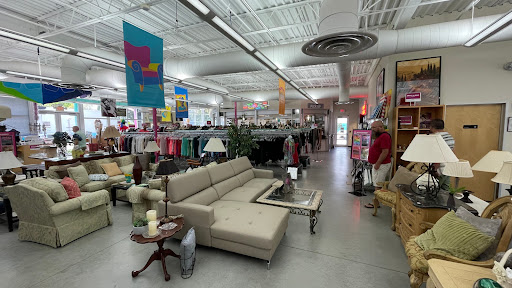 Thrift Store «Out of the Closet - Fort Lauderdale», reviews and photos, 1785 E Sunrise Blvd, Fort Lauderdale, FL 33304, USA