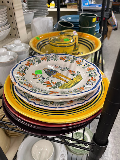 Used Furniture Store «Used-A-Bit Shoppe», reviews and photos, 624 Water St S, Northfield, MN 55057, USA