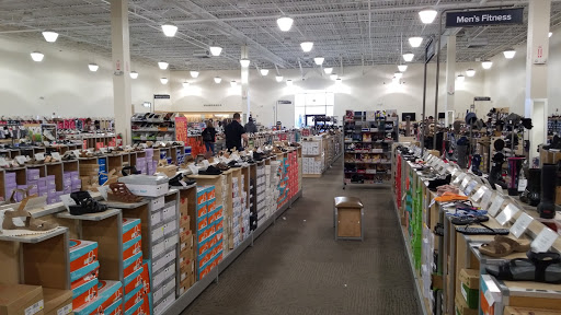 Shoe Store «DSW Designer Shoe Warehouse», reviews and photos, 2426 Lincoln Hwy, Langhorne, PA 19047, USA