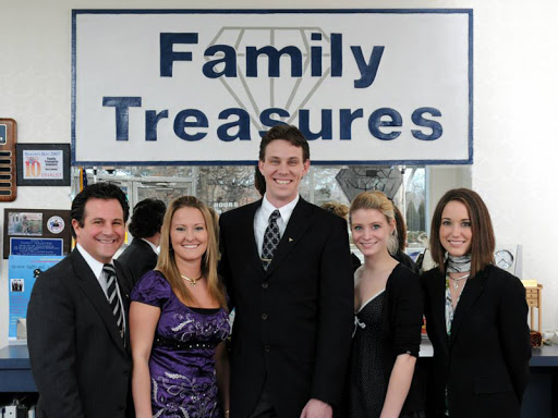 Family Treasures Jewelers, 424 Portage Trail, Cuyahoga Falls, OH 44221, USA, 