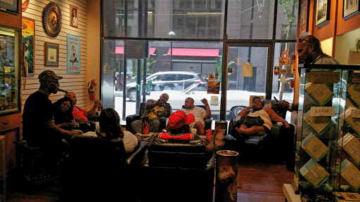 Tobacco Shop «Straus Tobacconist», reviews and photos, 410 Walnut St, Cincinnati, OH 45202, USA