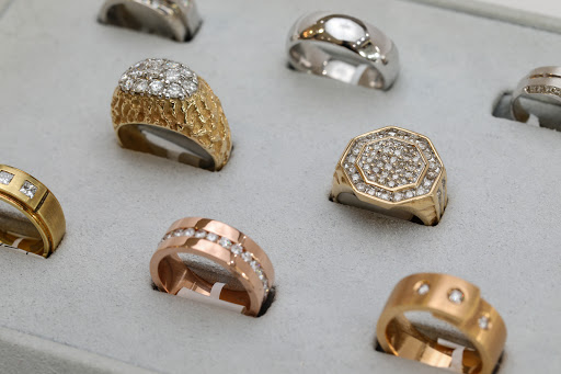 Jewelry Store «Exquisite Jewelers», reviews and photos, 9565 NW 41st St, Doral, FL 33178, USA