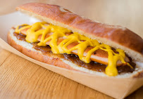 Hot-dog du Restaurant de hamburgers Roadside | Burger Restaurant Fougères à Lécousse - n°2