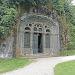 Photo n° 2 de l'avis de François.u fait le 04/06/2024 à 19:21 pour La Chapelle monolithe Notre-Dame de Fontanges à Fontanges