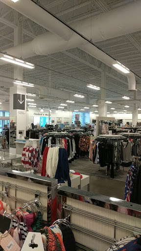 Department Store «Nordstrom Rack at The Block Northway», reviews and photos, 8031 McKnight Rd, Pittsburgh, PA 15237, USA