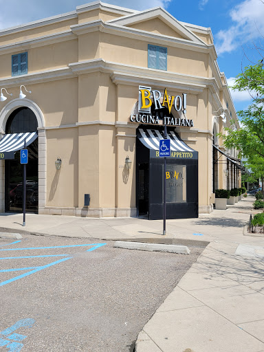 Shopping Mall «Village Of Rochester Hills», reviews and photos, 104 Adams Rd, Rochester, MI 48309, USA