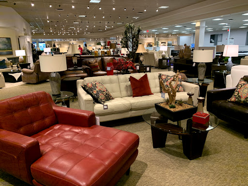 Furniture Store «Havertys Furniture», reviews and photos, 1906 W Brandon Blvd, Brandon, FL 33511, USA