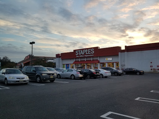Office Supply Store «Staples», reviews and photos, 545 US-46, Totowa, NJ 07511, USA