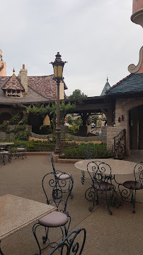 Atmosphère du Restaurant L'Auberge de Cendrillon à Chessy - n°11