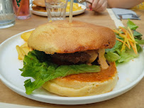 Hamburger du Restaurant Le Carbet à Hautecourt-Romanèche - n°4