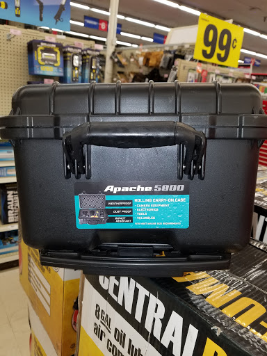 Hardware Store «Harbor Freight Tools», reviews and photos, 7523 Boulevard 26, North Richland Hills, TX 76180, USA