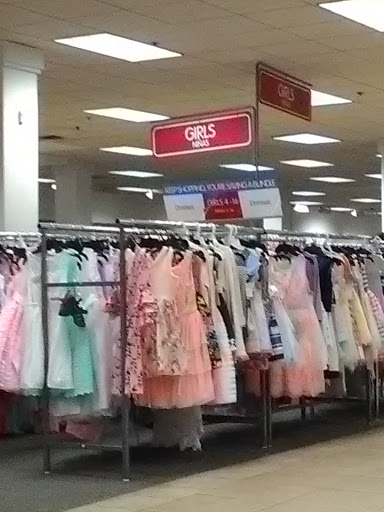 Clothing Store «Burlington Coat Factory», reviews and photos, 3662 W Camp Wisdom Rd, Dallas, TX 75237, USA