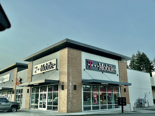 T-Mobile, 704 Trosper Rd SW #126, Tumwater, WA 98512, USA, 