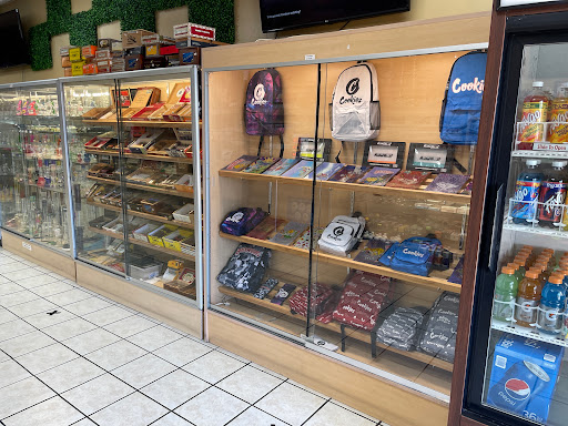 Tobacco Shop «High Q Cigar House», reviews and photos, 12127 E Carson St, Hawaiian Gardens, CA 90716, USA