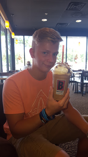 Coffee Shop «BIGGBY COFFEE», reviews and photos, 4750 Cascade Rd SE, Grand Rapids, MI 49546, USA