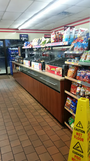 Convenience Store «7-Eleven», reviews and photos, 2800 Chautauqua Ave, Norman, OK 73072, USA