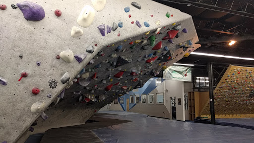 Rock Climbing Gym «Central Rock Gym», reviews and photos, 127 Smith Pl, Cambridge, MA 02138, USA