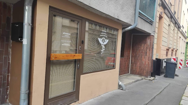 Opinii despre Jiří Dragoun în Děčín - Praktický lékař