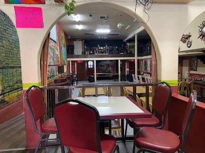Los Arcos Cafe Restaurant - 978 E Main St #2823, Santa Paula, CA 93060
