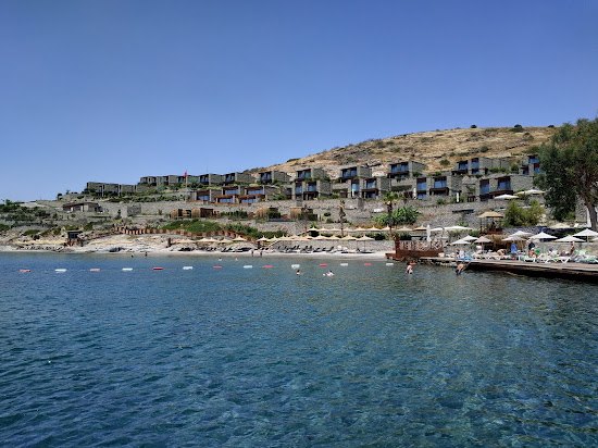 Mett Beach
