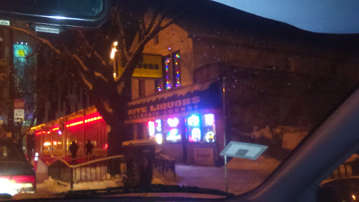 Liquor Store «Rite Liquors», reviews and photos, 1649 W Division St, Chicago, IL 60622, USA