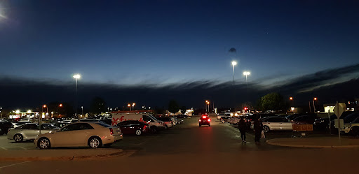 Department Store «T.J. Maxx and HomeGoods», reviews and photos, 7349 Lemont Rd, Downers Grove, IL 60516, USA