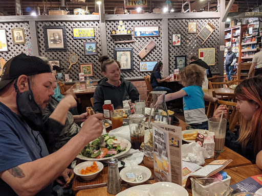 American Restaurant «Cracker Barrel Old Country Store», reviews and photos, 235 Long Hollow Pike, Goodlettsville, TN 37072, USA
