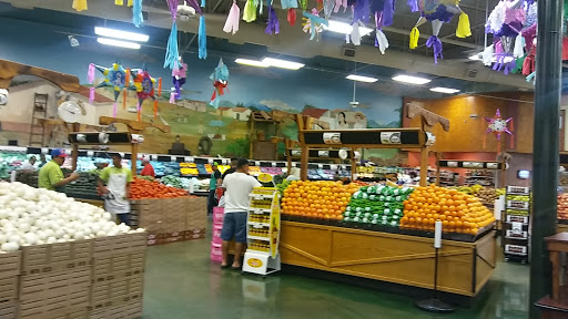 Grocery Store «El Rio Grande #7», reviews and photos, 10325 Lake June Rd #400, Dallas, TX 75217, USA