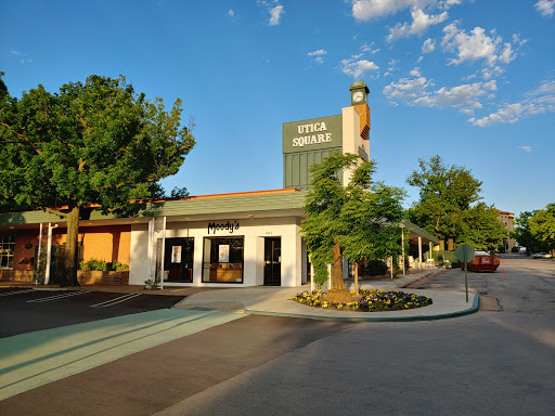 Shopping Mall «Utica Square», reviews and photos, 1709 Utica Square, Tulsa, OK 74114, USA