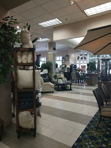 Furniture Store «Ashley HomeStore», reviews and photos, 534 N Frederick Ave, Gaithersburg, MD 20877, USA