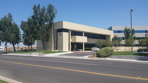 AAA - Automobile Club of Southern California, 1500 Commercial Way, Bakersfield, CA 93309, Auto Insurance Agency