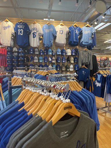 Sportswear Store «Rally House Springfield», reviews and photos, 2832 S Glenstone Ave, Springfield, MO 65804, USA