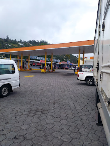 Opiniones de Bomba de Gasolina "Los Olivos" en Ibarra - Gasolinera