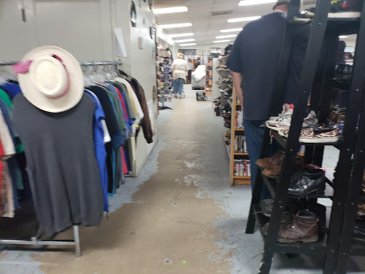 Thrift Store «Miracle Hill Thrift Store - Pete Hollis Blvd Greenville», reviews and photos