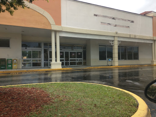 Thrift Store «Goodwill», reviews and photos, 2984 S Ridgewood Ave, Edgewater, FL 32141, USA