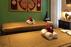 Thai massage Fa Luang image